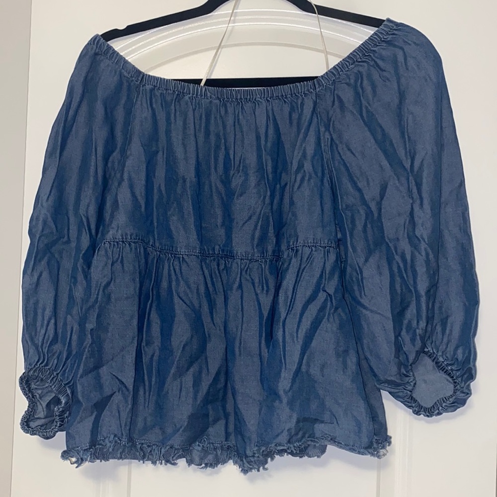 Jean linen off the shoulder top size medium
